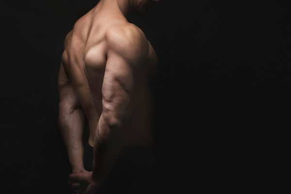got saggy skin on your back fat causing issues? Call Lipo Sculpt Broxburn today!